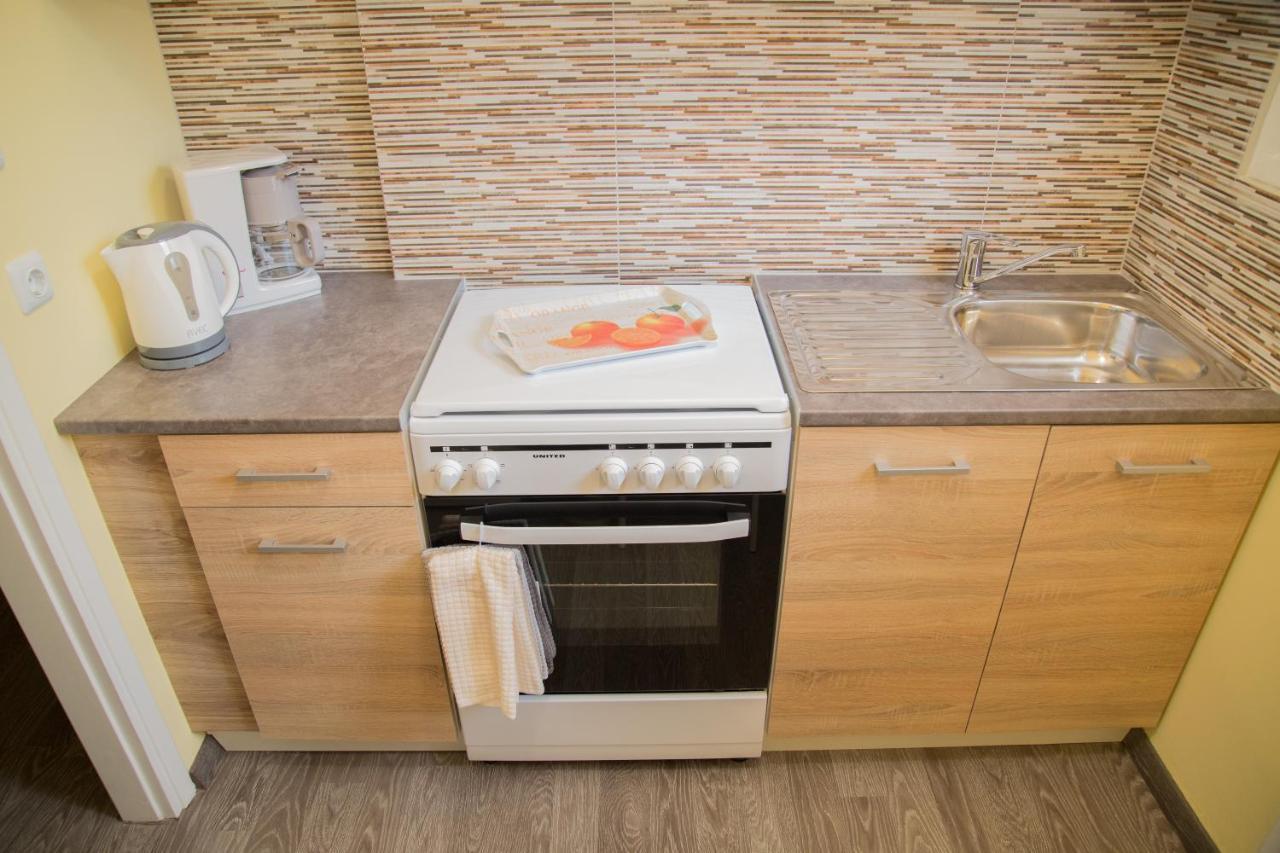 Apartamento Cozy Renovated Flat In Koukaki Atenas Exterior foto